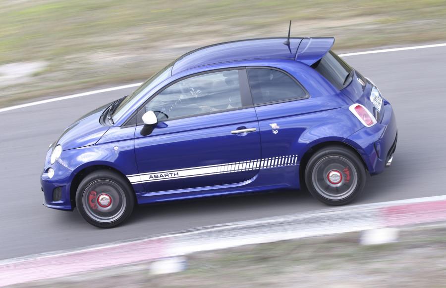  Abarth 595 (312) 2016 года  (AU) (фото 10 из 29)